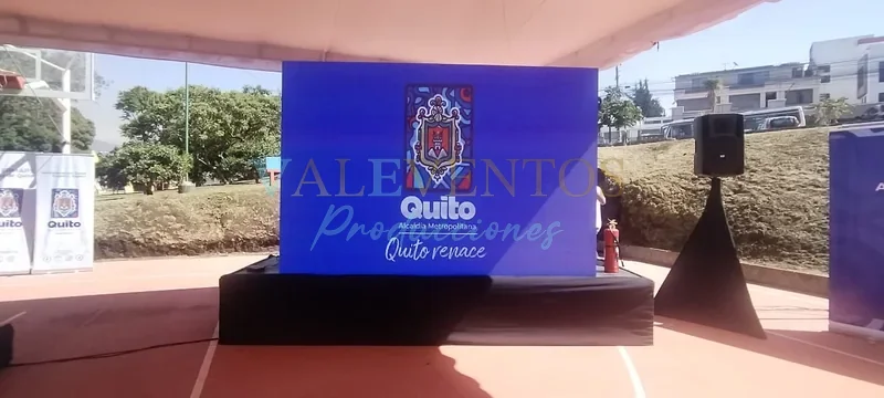 Pantalla LED de alto brillo para transmisión en exterior Quito